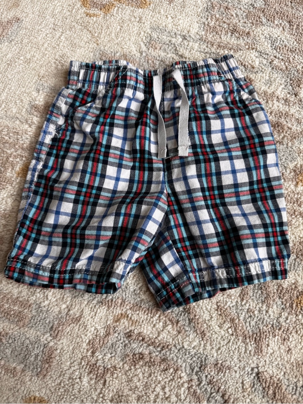 Jumping beans plaid shorts 2t